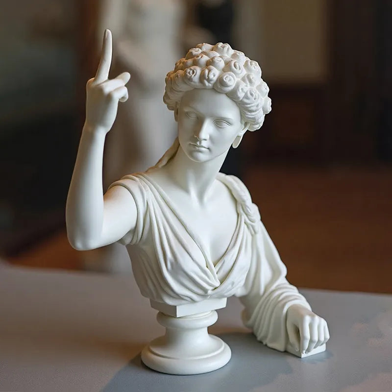 Venus met Attitude - Het Originele Icoon voor een brutale statement!