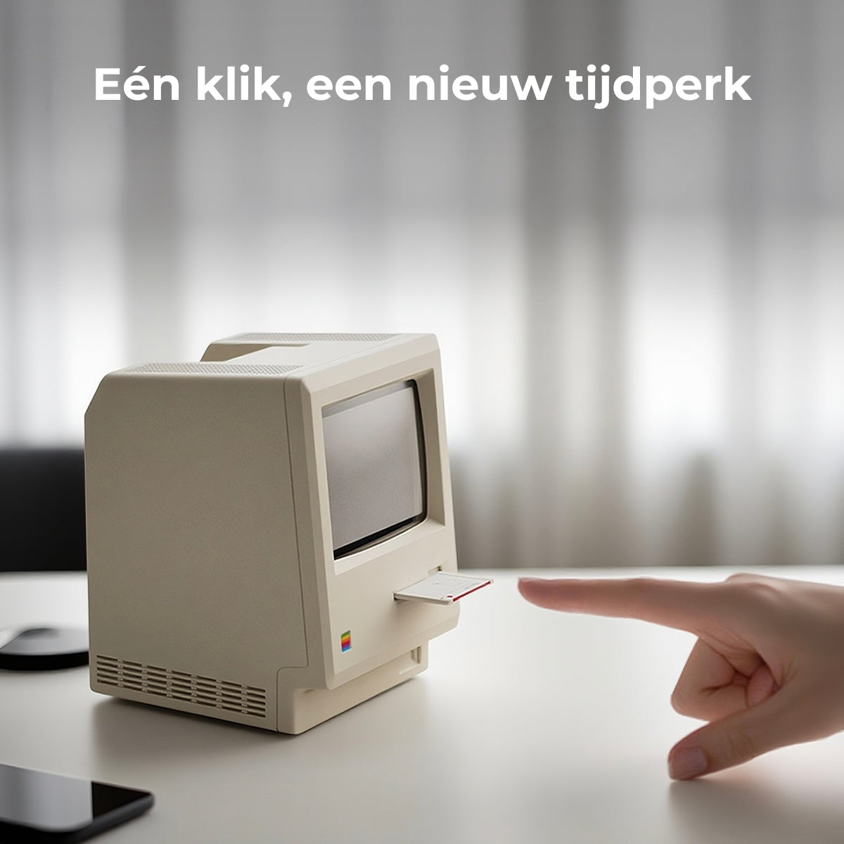 Retro Maclock Mini Mac Klok