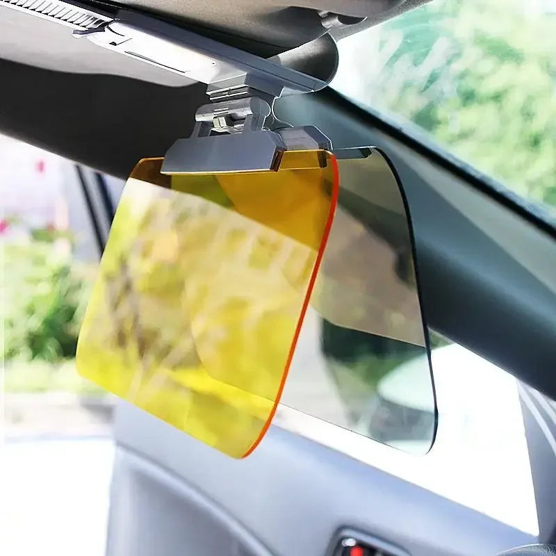 Clip-on antiverblindingsvizier voor de auto