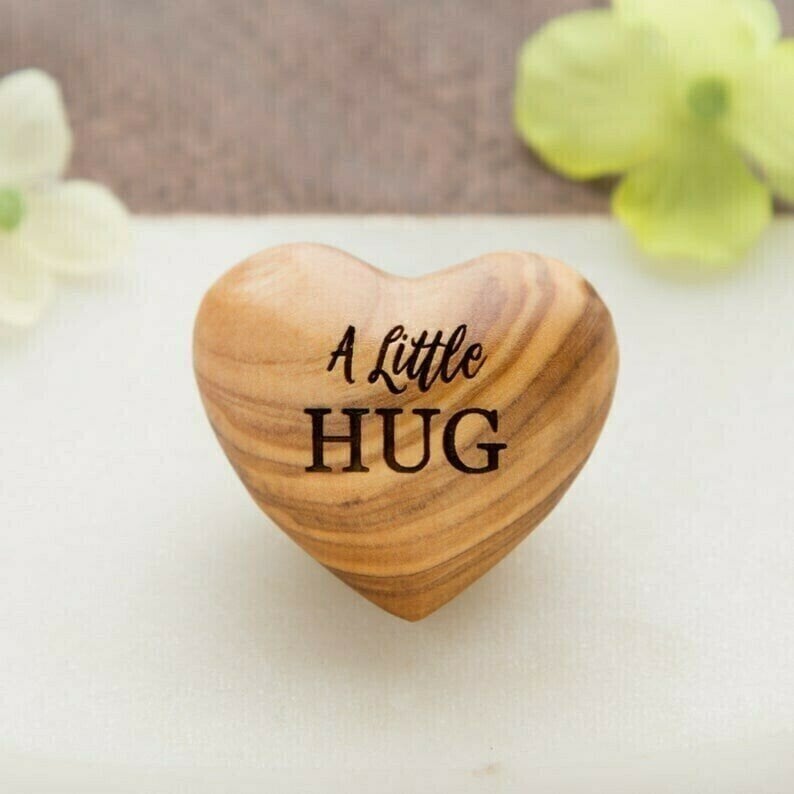 Pocket Hugger Houten Gelukscadeau